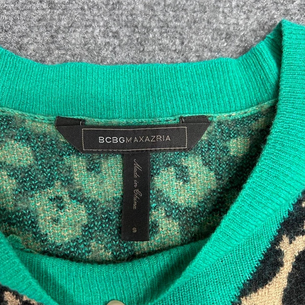BCBGMAXAZRIA green leopard print sweater Size Small - Picture 3 of 7